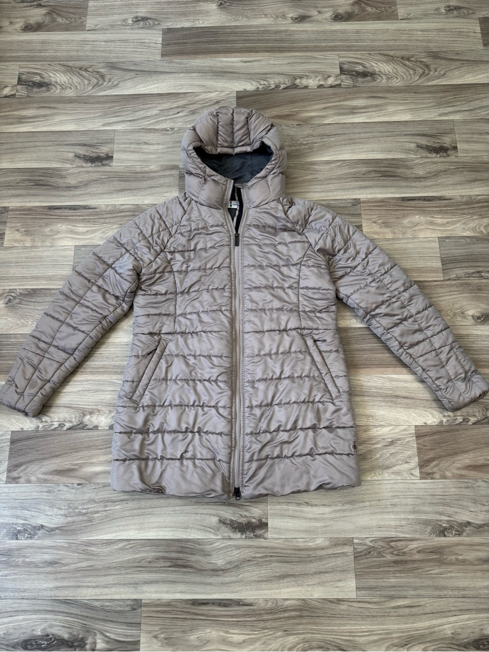 Smartwool Women's Smartloft 180 Insulated Parka Hooded in Taupe Size Extra Large